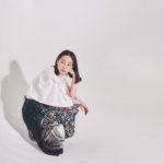 のん、私服で挑んだインタビューオフショに称賛の声「見事な着こなし」