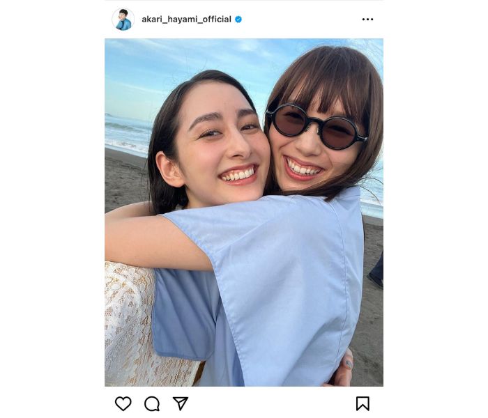 早見あかり、飯豊まりえと笑顔でハグ！仲睦まじさが感じられる2ショット公開