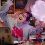 鈴木愛理、『推しがいる人生はいかにスゴイことなのか？』を熱弁するミュージックビデオ公開！