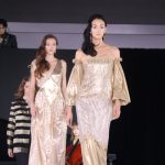 【写真特集】冨永愛、小室哲哉の生演奏とともに感情を揺さぶる圧巻のランウェイ披露！〈JUN ASHIDA / TAE ASHIDA 60TH ANNIVERSARY SPRING SUMMER COLLECTION 2024〉