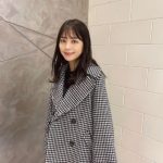 「デートしたい」沖田愛加、美脚と笑顔が眩しい秋冬コートコーデ披露