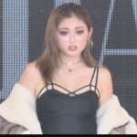 【動画】ゆうちゃみが肩＆ヘソ出しクロップド丈衣装でOKINAWA COLLECTION 2023に登場！＜沖縄コレクション2023＞