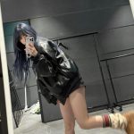 LE SSERAFIM・宮脇咲良、美脚見せ付け＆キレイすぎるナチュラルメイク姿で全世界を釘付けに！