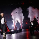 【ライブレポート】HYDE、マイキーの仮装で降臨！ももクロとココ☆ナツから大ヒット曲HONEYまで大サービス！〈One Night Festival ～天挑五歌仙大演會～〉