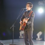 【ライブレポート】川原光貴、歌と絵で紡ぐ新たなエンターテイメントを体現！〈ARTISTS LEAGUE Grand-Prix 2023 決勝ステージ【ファイナル】〉