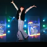 @onefive・MOMO、SOYOらが元気200%ハジける！ヘソだしのクールな衣装でギガソニRight-on ジーンズステージに登場！〈GIGA・GIGA SONIC 2周年大感謝祭SPECIAL in 幕張メッセ presented by ドラゴンエッグ〉