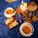 あの『BAKE CHEESE TART』の会社から新ブランドが登場！架空のパティスリー『しろいし洋菓子店』の可愛いクッキー缶に注目！