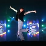 @onefive・MOMO、SOYOらが元気200%ハジける！ヘソだしのクールな衣装でギガソニRight-on ジーンズステージに登場！〈GIGA・GIGA SONIC 2周年大感謝祭SPECIAL in 幕張メッセ presented by ドラゴンエッグ〉