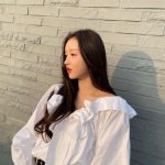 「AIよりもAI」OH MY GIRL・ユア、夕陽に照らされたアンニュイなエモSHOT公開