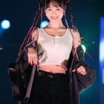 @onefive・MOMO、SOYOらが元気200%ハジける！ヘソだしのクールな衣装でギガソニRight-on ジーンズステージに登場！〈GIGA・GIGA SONIC 2周年大感謝祭SPECIAL in 幕張メッセ presented by ドラゴンエッグ〉