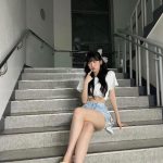 「ほんとにお姫様」OH MY GIRL・アリン、美脚＆美ウエストでファンを圧倒！