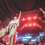 UVERworld、大阪城ホールライブでサプライズ発表！新曲「青の祓魔師」OP決定！