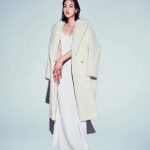 のん、オールバック風ヘアスタイル×谷間チラリなドレス姿などにファン歓喜！