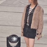 楓、ライダースジャケット＆ミニスカートでロック風のスタイリングで登場＜TGC フェス 山梨 2023＞