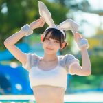 【写真特集】桜夏なつ(LOVE 9 LOVE)、正統派制服風メイドコスからのプリティバニーで登場!!<近代麻雀水着祭2023>