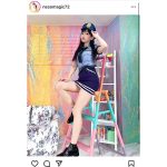 元ババババンビ・吉沢朱音、警官コスプレ姿でファンを魅了！その生足にロックされたい