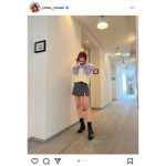 神部美咲、スラリ美脚のぞくスリット入りミニスカート姿でファンを釘付けに！