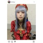 「可愛いしかない」つんこ、美バストのぞくコスプレ姿に賞賛の声続々