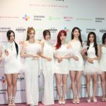 【動画】Kep1er、全身ホワイトコーデでレッドカーペットに登場！＜2023 MAMA AWARDS＞