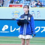 ＝LOVE・瀧脇笙古、絶対領域が美しいミニスカ衣装でゲストMCとして出演！天使すぎる笑顔で会場の来場客たちを魅了＜横浜DeNAベイスターズ ファンフェスティバル2023＞