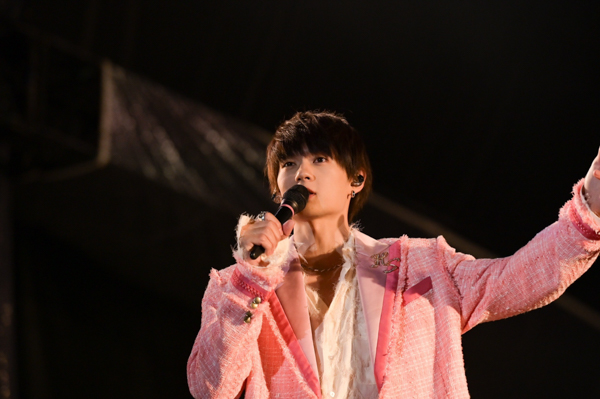 M!LK、カラフルなツイード衣装で『めちゃモル』『DEAR LIFE』など全6曲を披露！黄色い歓声で会場が包まれる〈PEACE STOCK 78’ HIROSHIMA 2023〉