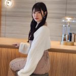 麻布台ヒルズ開業直前にJams Collection（ジャムズ）・一宮彩夏が可愛すぎる白×ピンクのワンピースでイチ早く登場！