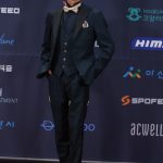 【動画】日本代表・HIKARUさん、FACE of ASIAにグリーンのオーダースーツで登場！人生初のランウェイの感想を語る