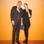 米倉涼子、ブルガリの特別なエメラルドのペンダントとブレスレットを纏って登場！〈ブルガリ セルペンティ 75周年 時代を超えて紡がれる無限のストーリー展〉