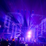 NiziU、大輪の花のような華やかなライブを繰り広げる！〈バズリズム LIVE 2023〉