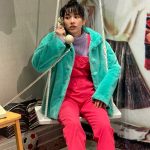 のん、ラフなお団子ヘア×カラフルコーデ姿にファン悶絶！「悶絶級の可愛さ」とファンも歓喜