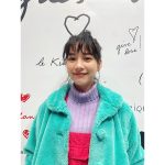 のん、ラフなお団子ヘア×カラフルコーデ姿にファン悶絶！「悶絶級の可愛さ」とファンも歓喜