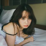 小池里奈がそそる表情で週刊プレイボーイ50号に登場！フレッシュさ全開のヌーディー下着姿に注目！！