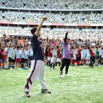 EXILE・TETSUYA、内田篤人・岩渕真奈とともにJFAユニクロサッカーキッズに登場！