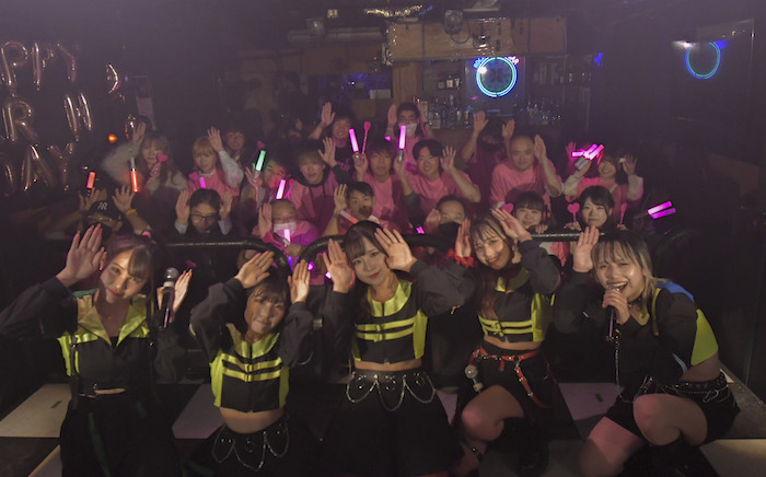 【ライブレポート】人気急上昇中のロック系アイドルMOON RABBiTS・平野萌音の生誕祭が開催！