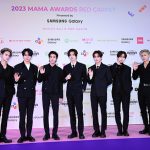 ENHYPEN、妖艶な魅力で会場を圧倒する黒スーツ姿で登場！＜2023 MAMA AWARDS＞