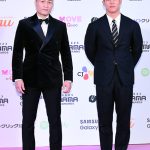 ユン・ソンビン＆チョン・チャンソン、筋肉美が隠しきれないブラックジャケット姿で登場！＜2023 MAMA AWARDS＞
