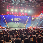 【動画】FACE of ASIA、元Dal★Shabet・スビンがボディコン衣装に早着替えでバックダンサーと盛り上げる！