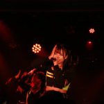 【ライブレポート】MOON RABBiTS、突き抜けるパフォーマンスで冷えた心身を熱くさせる＜MOON RABBiTS ワンマン無銭ライブ＞