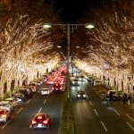 川口春奈、東京を代表する全長約1kmにおよぶ煌びやかなイルミネーション点灯式に登場！〈表参道　フェンディ　イルミネーション　2023〉